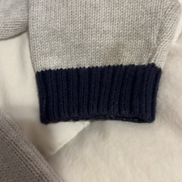 Janie and Jack Sweater size 5 - Picture 4 of 5